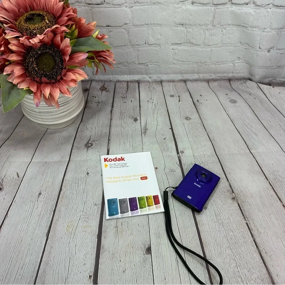 purple kodak mini HD video camera